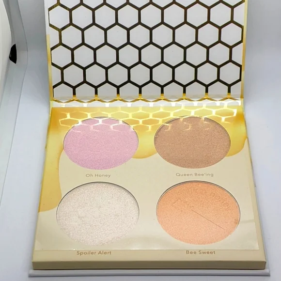 Beauty bakery highlighter palette - Picture 3 of 3